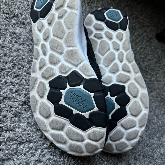 New Balance Fresh Foam Mens Slip On - Picture 4 of 5